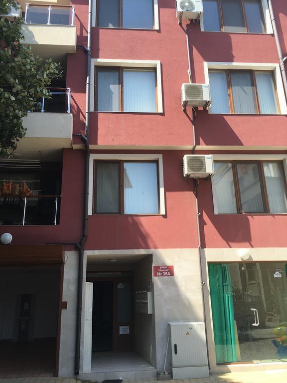 Apartment Martin Beach Поморие Экстерьер фото