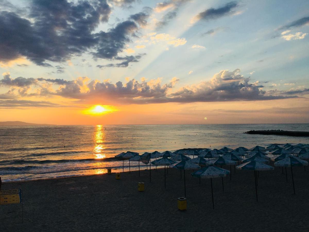 Apartment Martin Beach Поморие Экстерьер фото